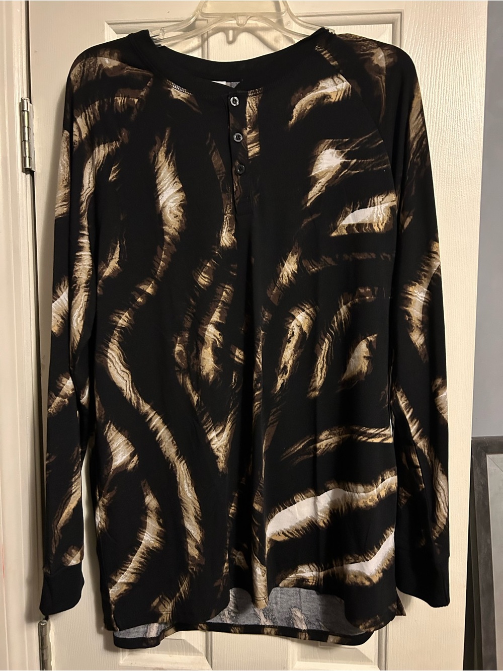 LuLaRoe unisex Long Sleeve Henley in Black with Brown and Cream Brush Pattern L